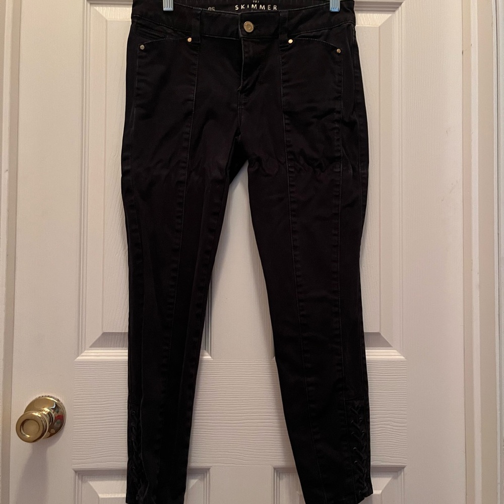 White House Black Market Black Skimmer Pants